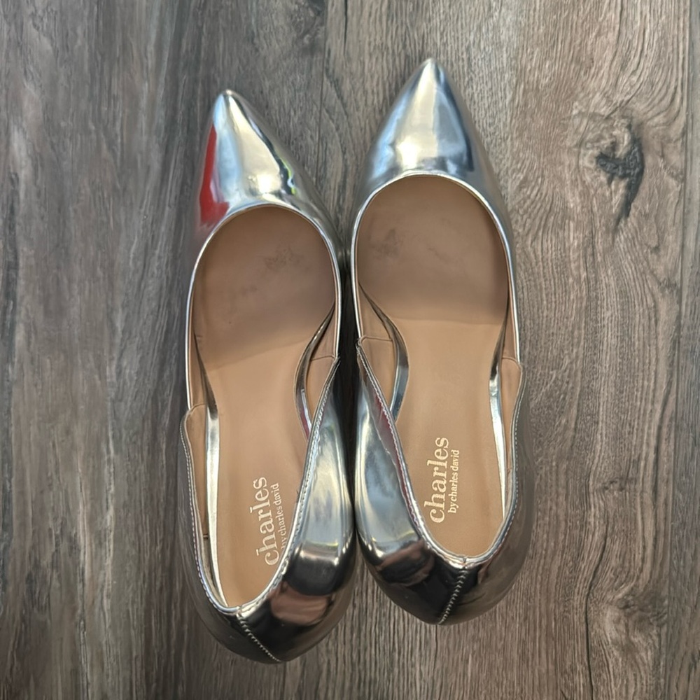 Size 10 Charles by Charles David Silver high heeled pointed toe shoe